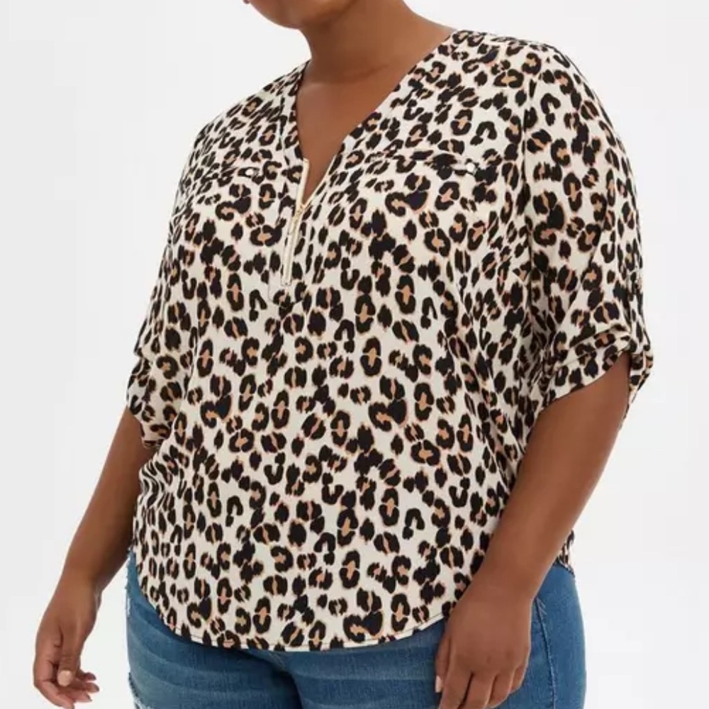 Torrid Leopard Print Harper Georgette Zip-Front 3/4 Sleeve Blouse